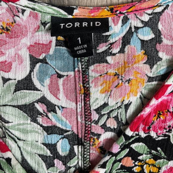 Torrid Black Floral Crinkle Gauze Hi-Low Tunic Top - Multicolor - Size 1 - Picture 7 of 13